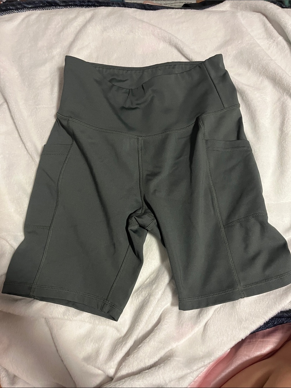 High-Waist Women’s Bike Shorts — Dark Gray